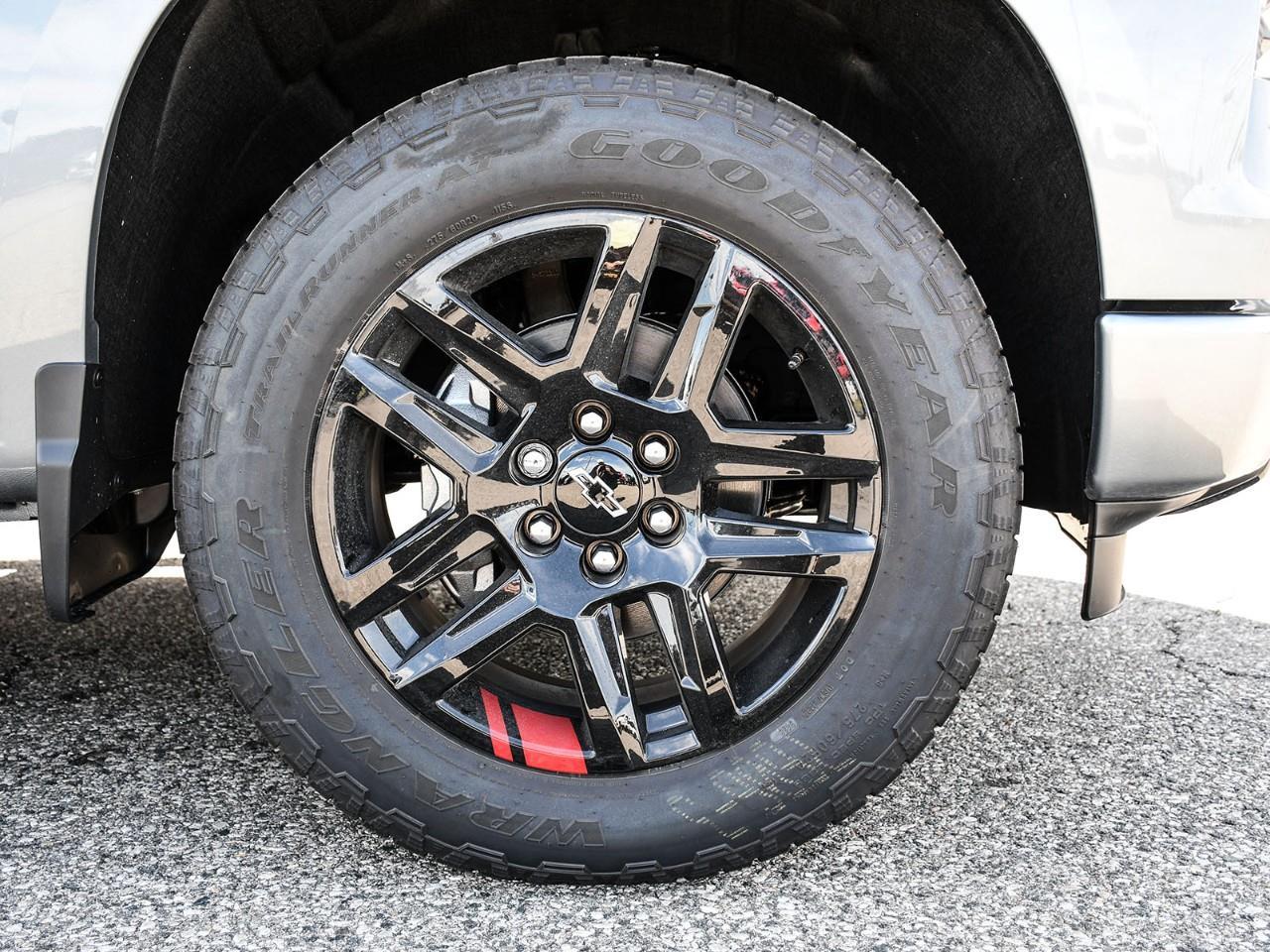 2026 Chevrolet Silverado 1500 RST Photo