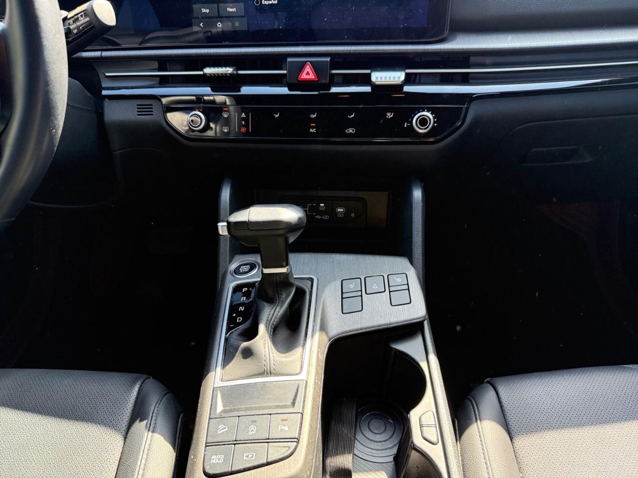 2026 Kia Sportage X-line AWD Photo