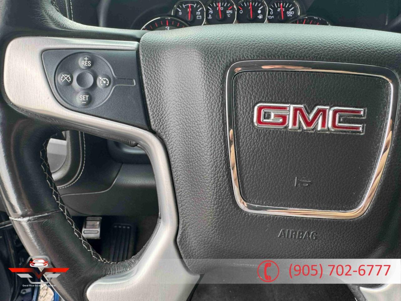 2015 GMC Sierra 1500 4WD CREW CAB 143.5" SLE Photo
