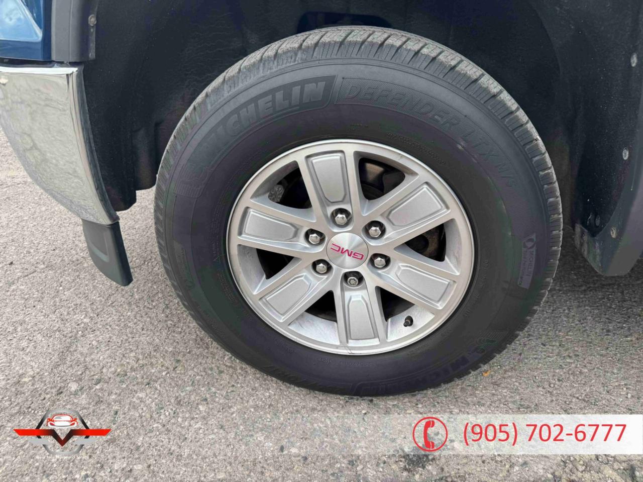 2015 GMC Sierra 1500 4WD CREW CAB 143.5" SLE Photo