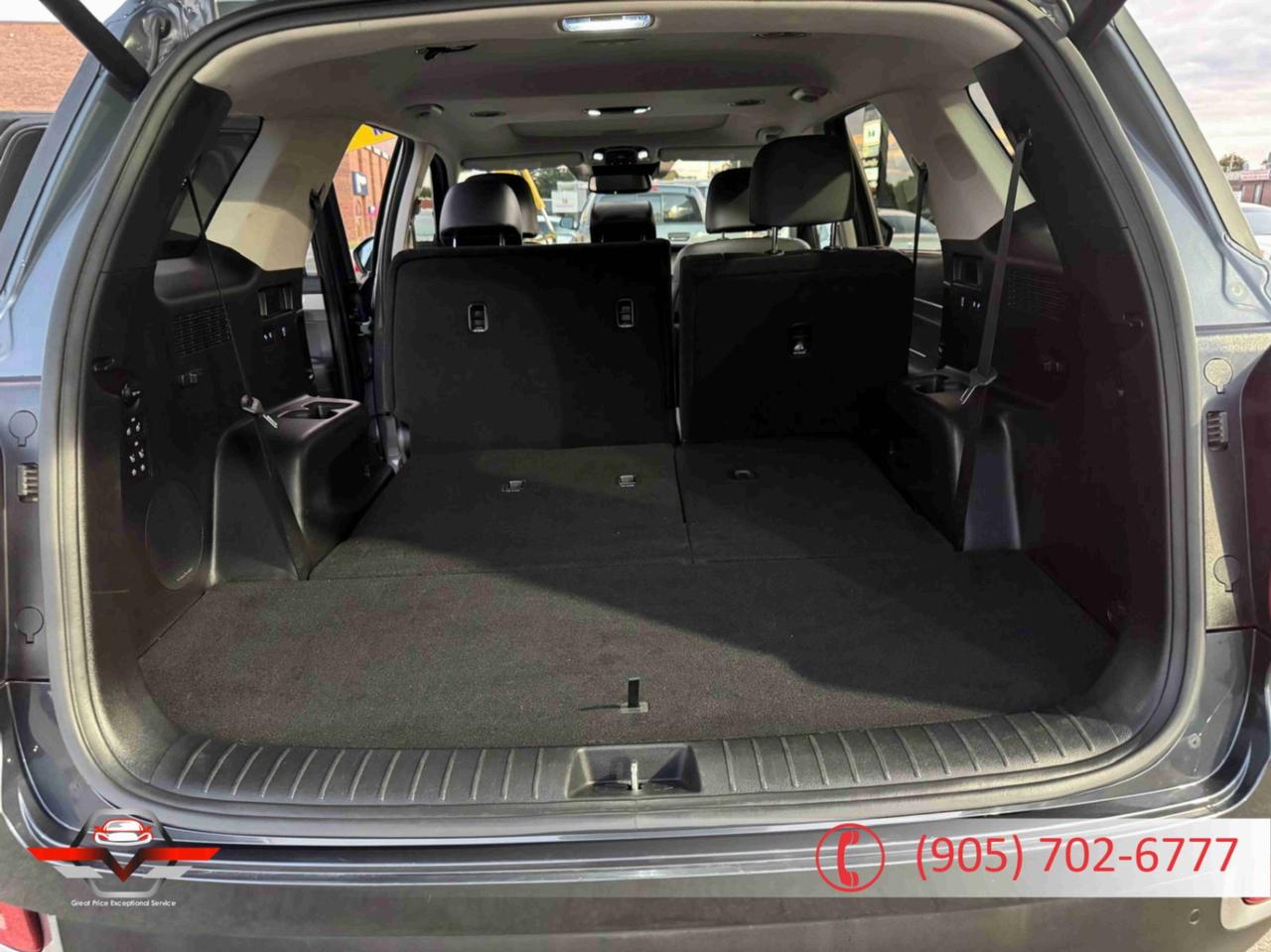 2020 Hyundai PALISADE Luxury 8-Passenger AWD Photo