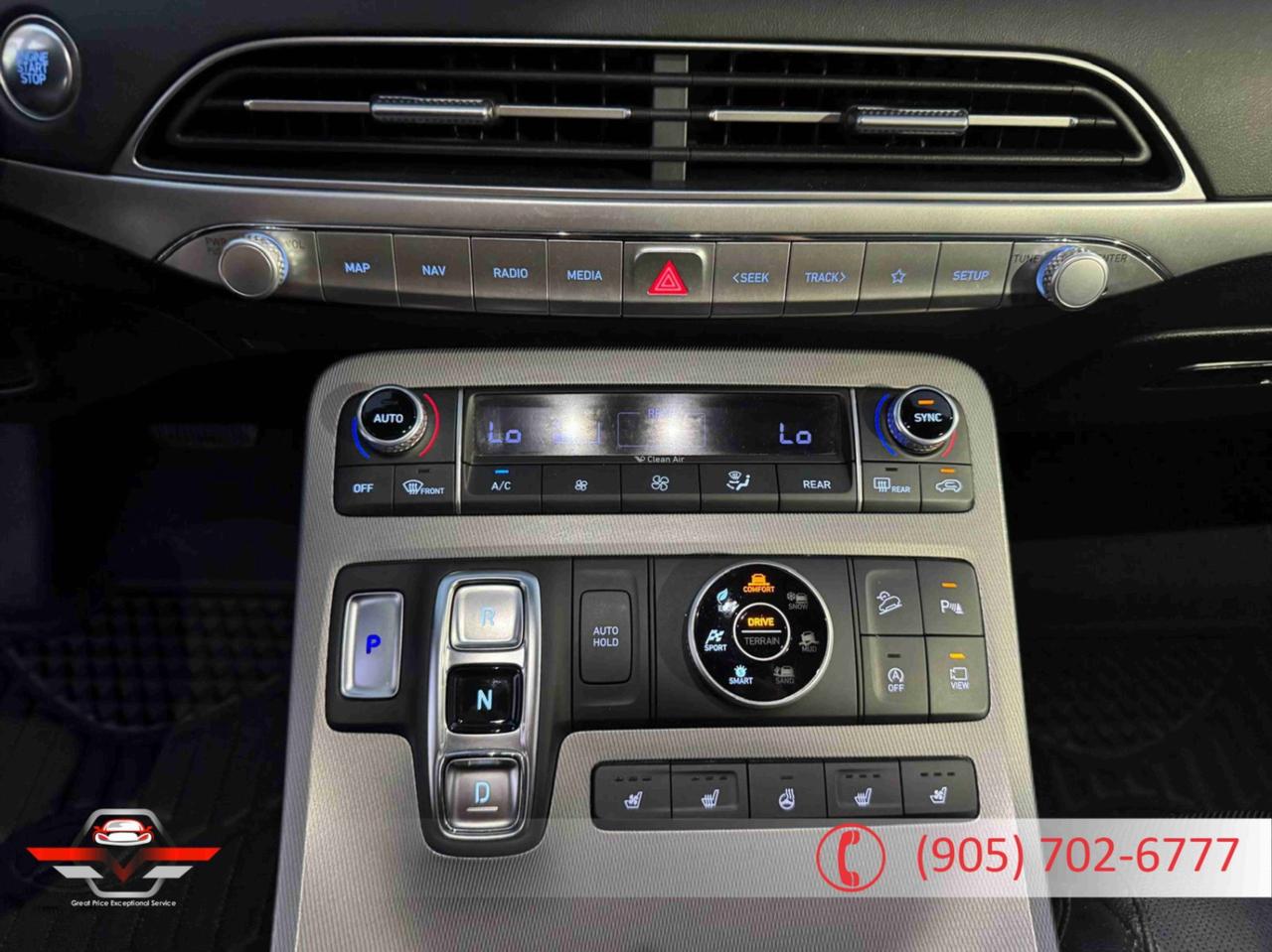 2020 Hyundai PALISADE Luxury 8-Passenger AWD Photo