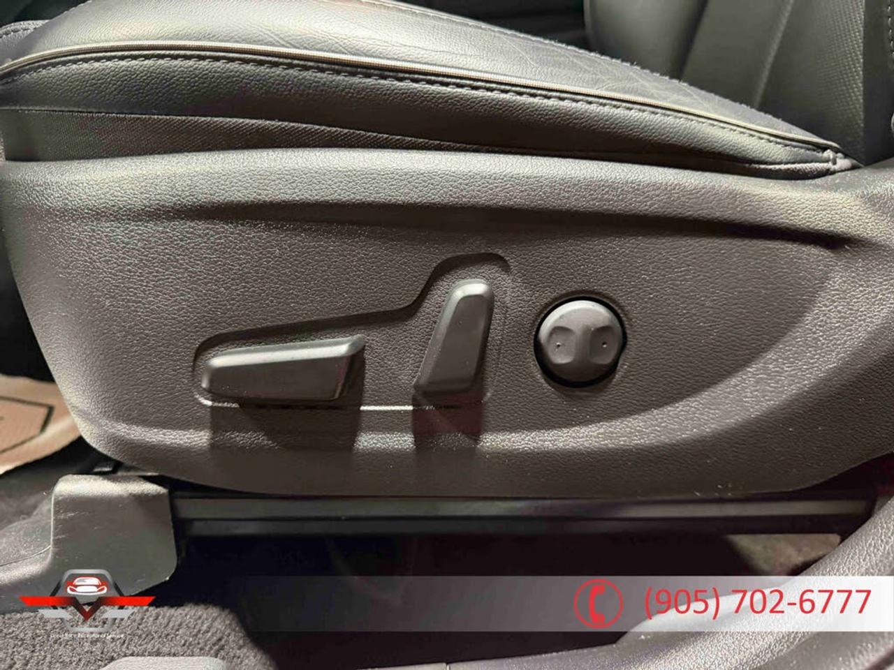 2022 Hyundai Santa Fe URBAN AWD Photo