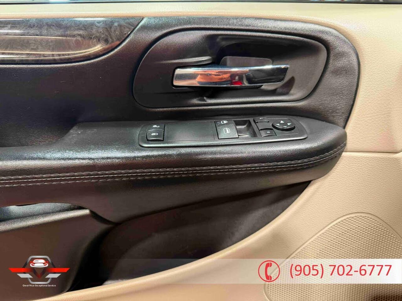 2015 Dodge Grand Caravan SE FWD Photo