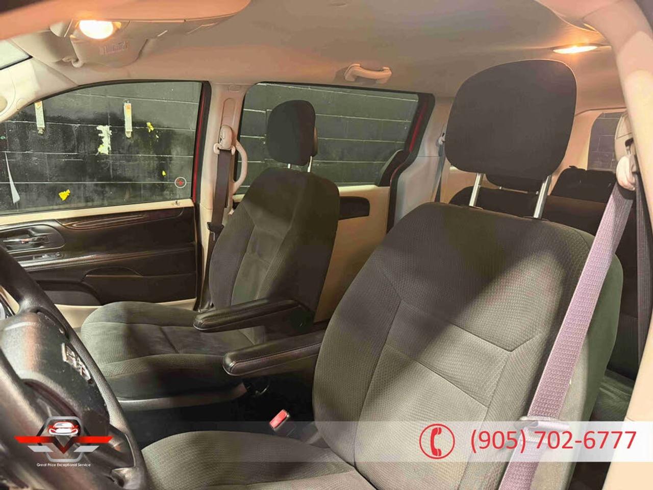 2015 Dodge Grand Caravan SE FWD Photo