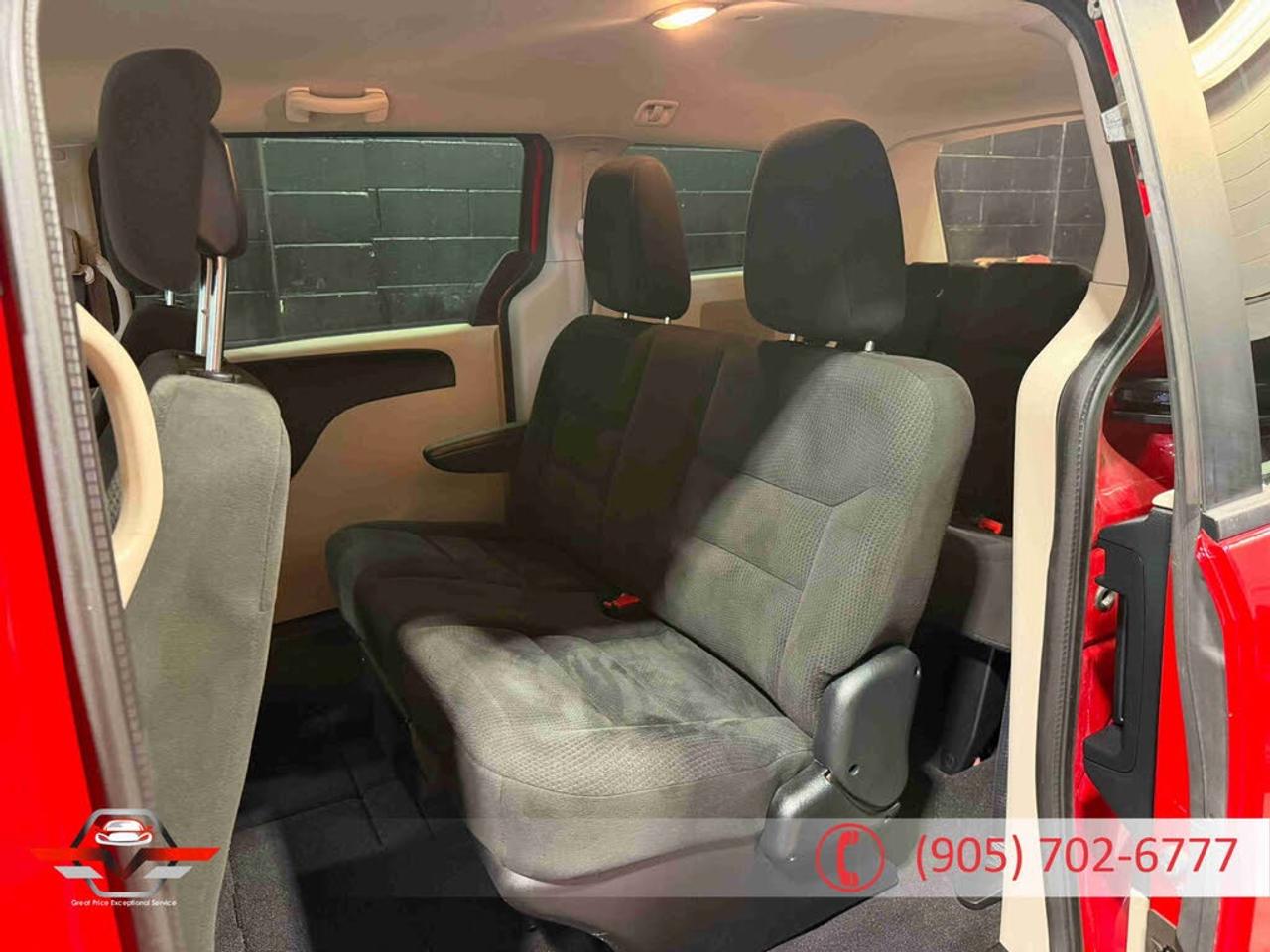 2015 Dodge Grand Caravan SE FWD Photo
