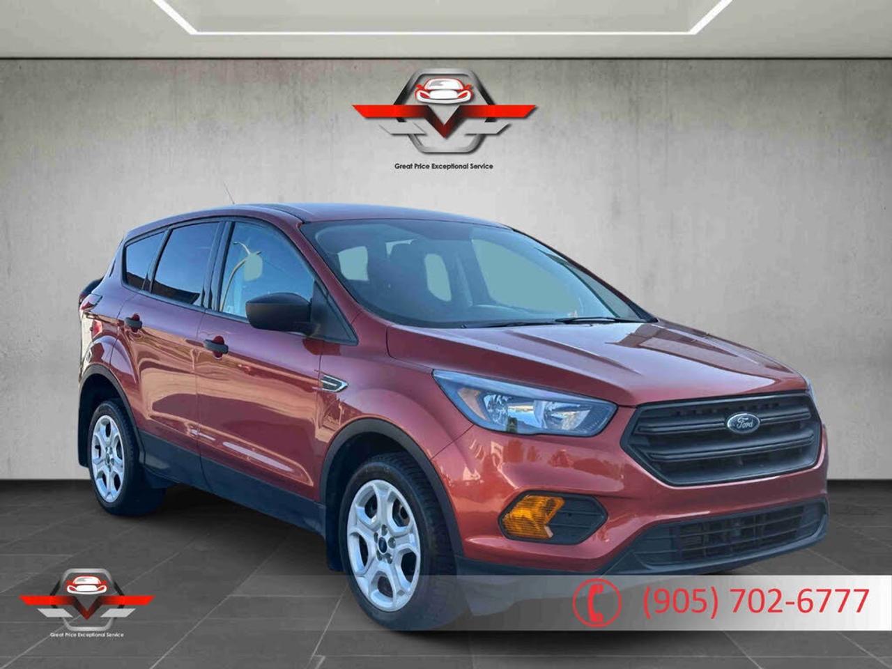 2019 Ford Escape S FWD Photo0
