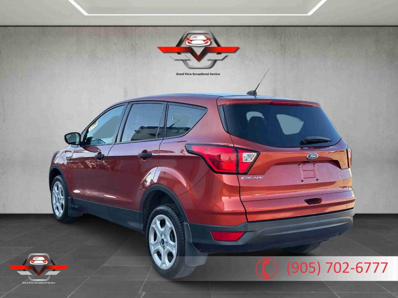 2019 Ford Escape S FWD Photo