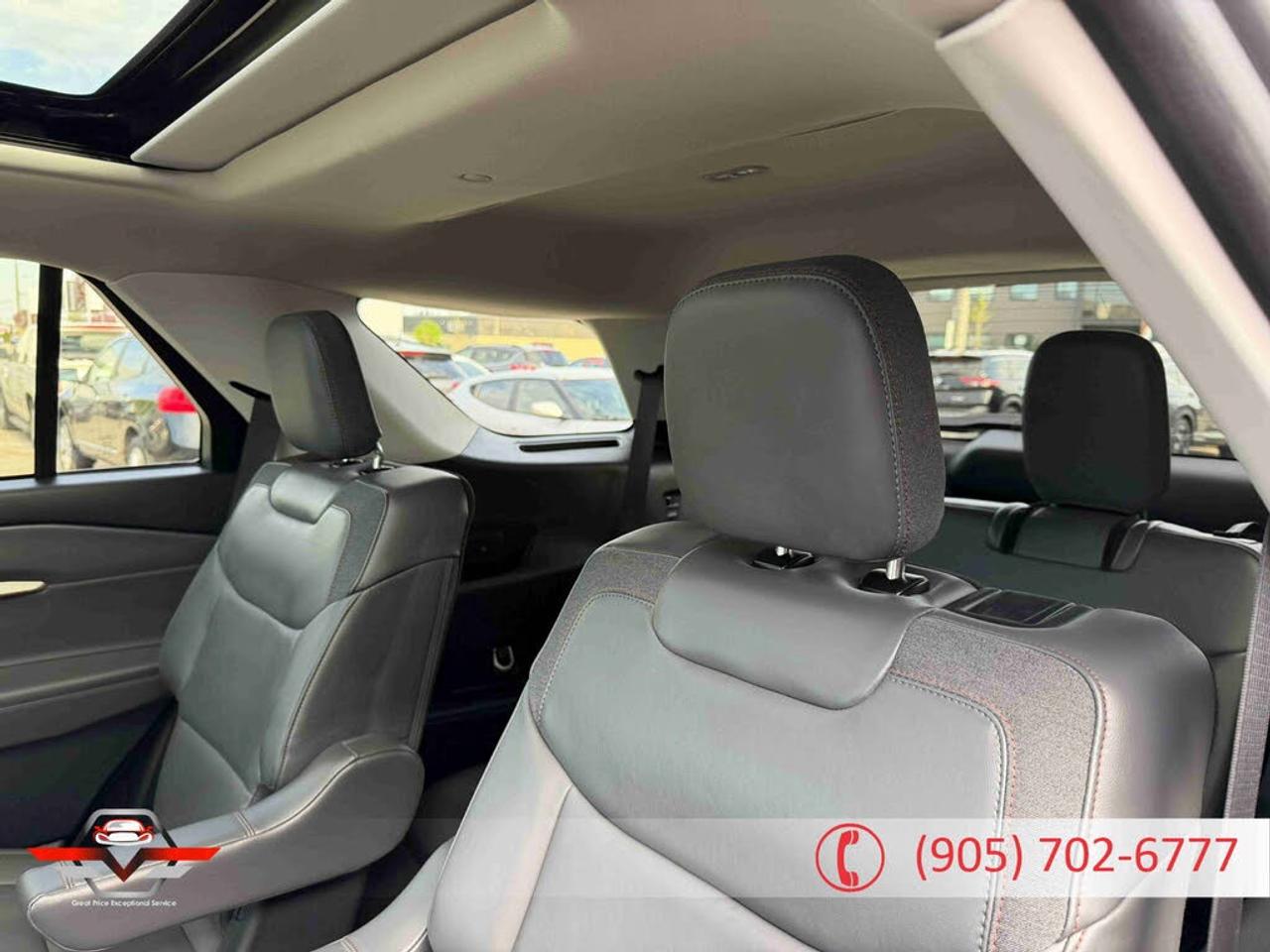 2025 Ford Explorer Active AWD Photo