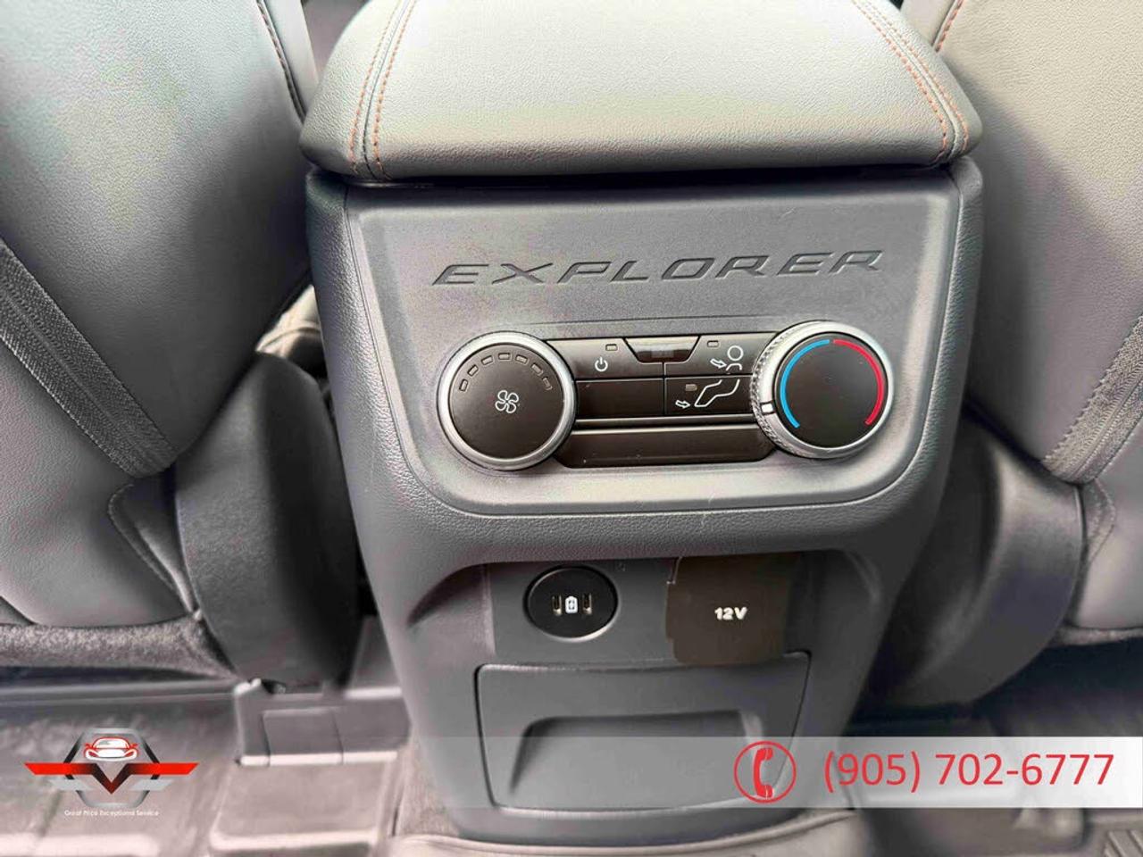 2025 Ford Explorer Active AWD Photo