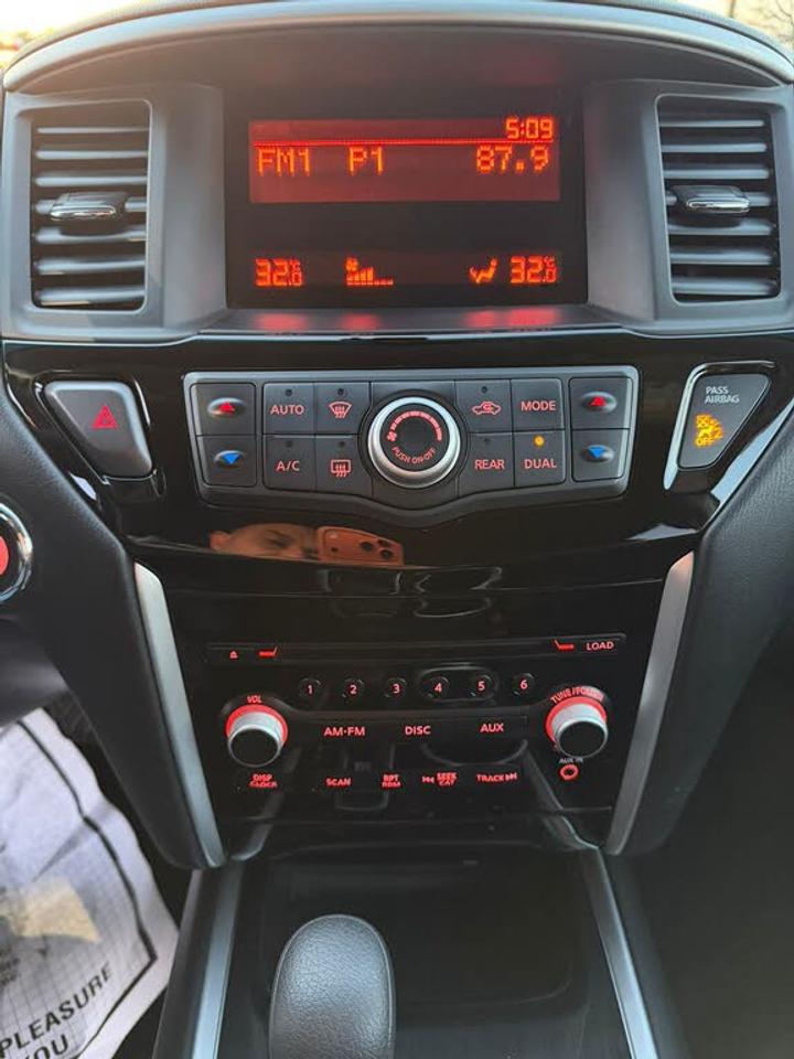 2014 Nissan Pathfinder S 4WD Photo