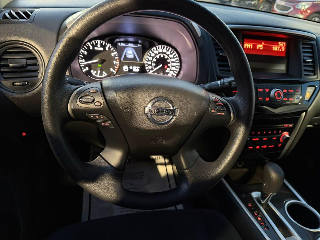 2014 Nissan Pathfinder S 4WD Photo