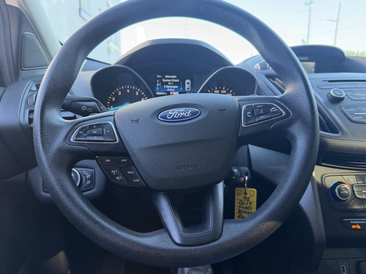 2017 Ford Escape SE Photo