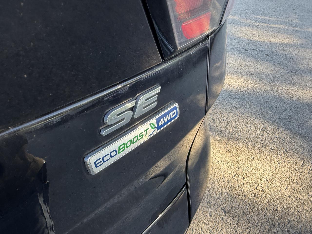 2017 Ford Escape SE Photo