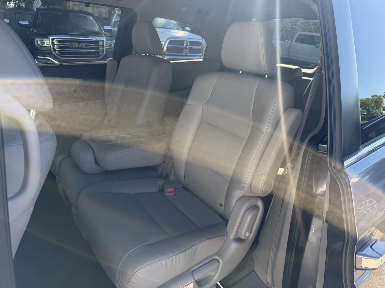 2014 Honda Odyssey EX-L | One Owner Photo