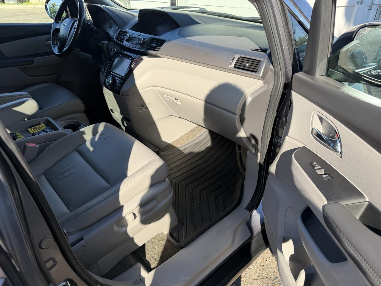 2014 Honda Odyssey EX-L | One Owner Photo