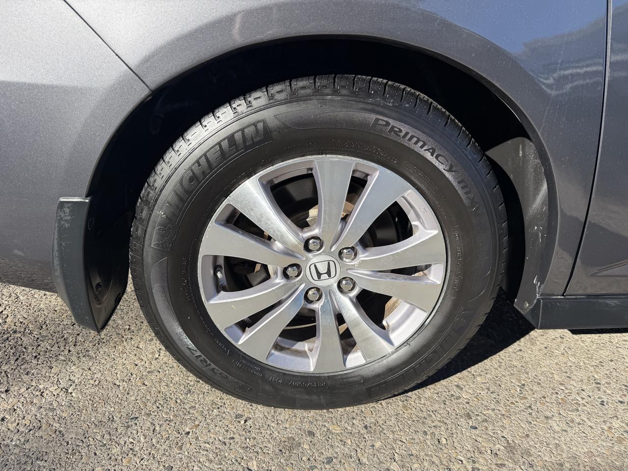 2014 Honda Odyssey EX-L | One Owner Photo