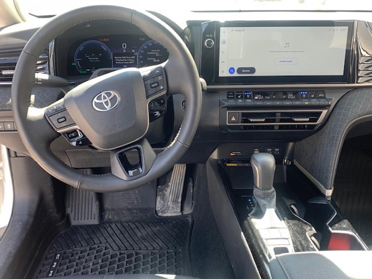 2026 Toyota Camry XLE used Demo-finance from 2.99% Photo