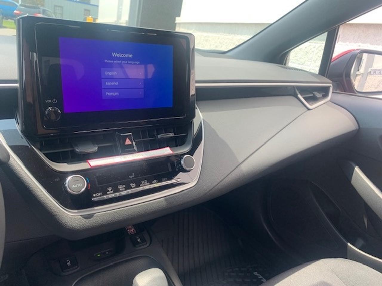 2026 Toyota Corolla SE Upgrade available now Photo