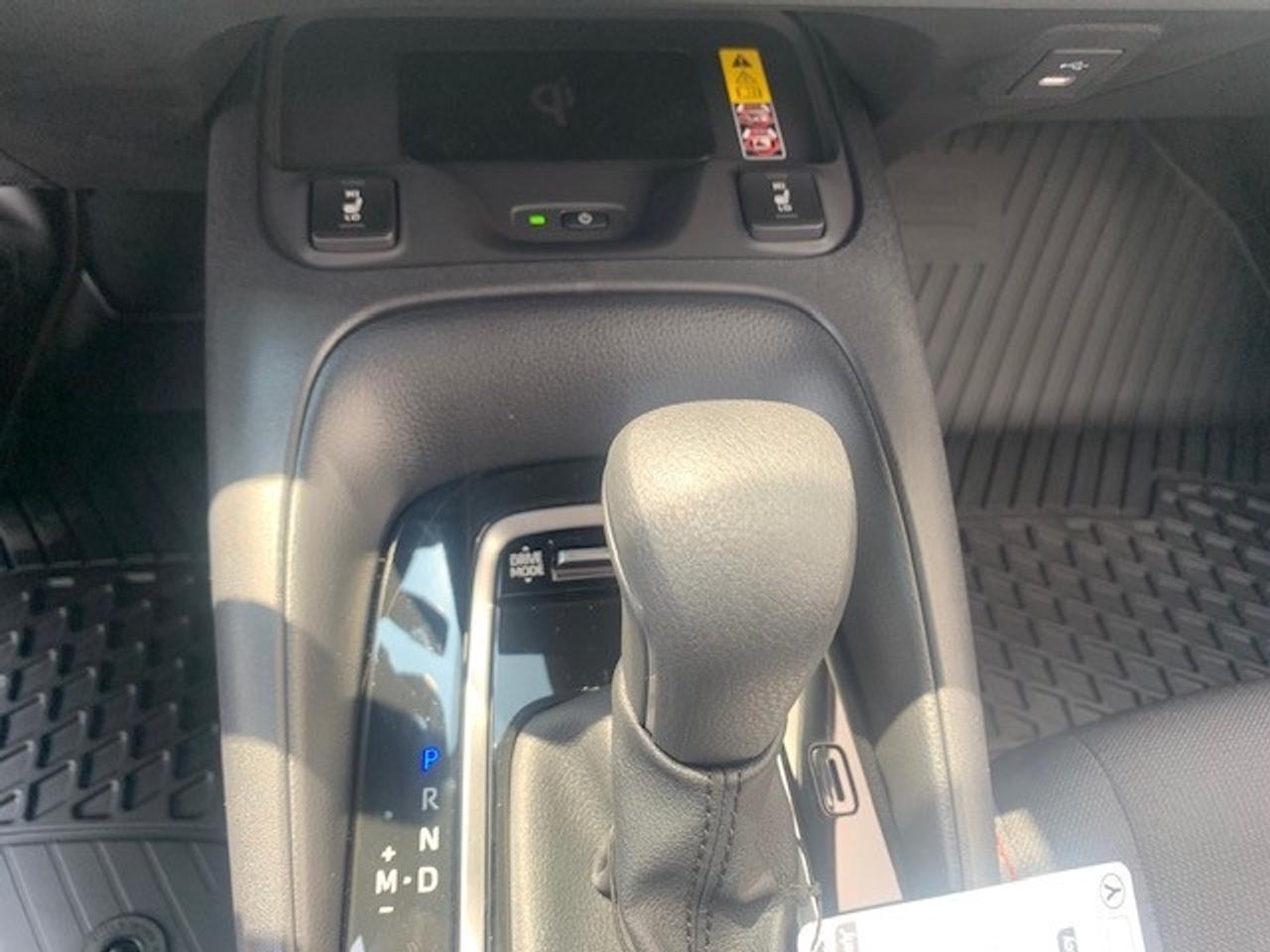 2026 Toyota Corolla SE Upgrade available now Photo