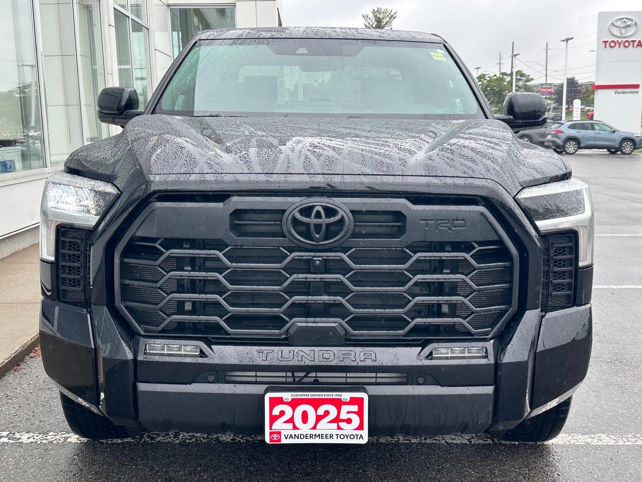 2025 Toyota Tundra Limited LIMITED+TRD+SNOW TIRES! Photo