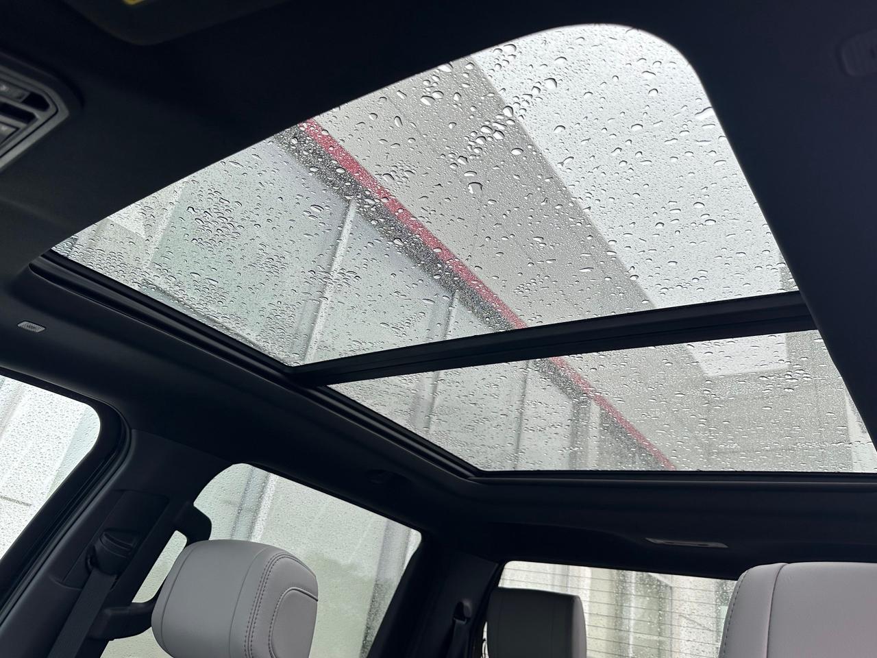 2025 Toyota Tundra Limited LIMITED+TRD+SNOW TIRES! Photo