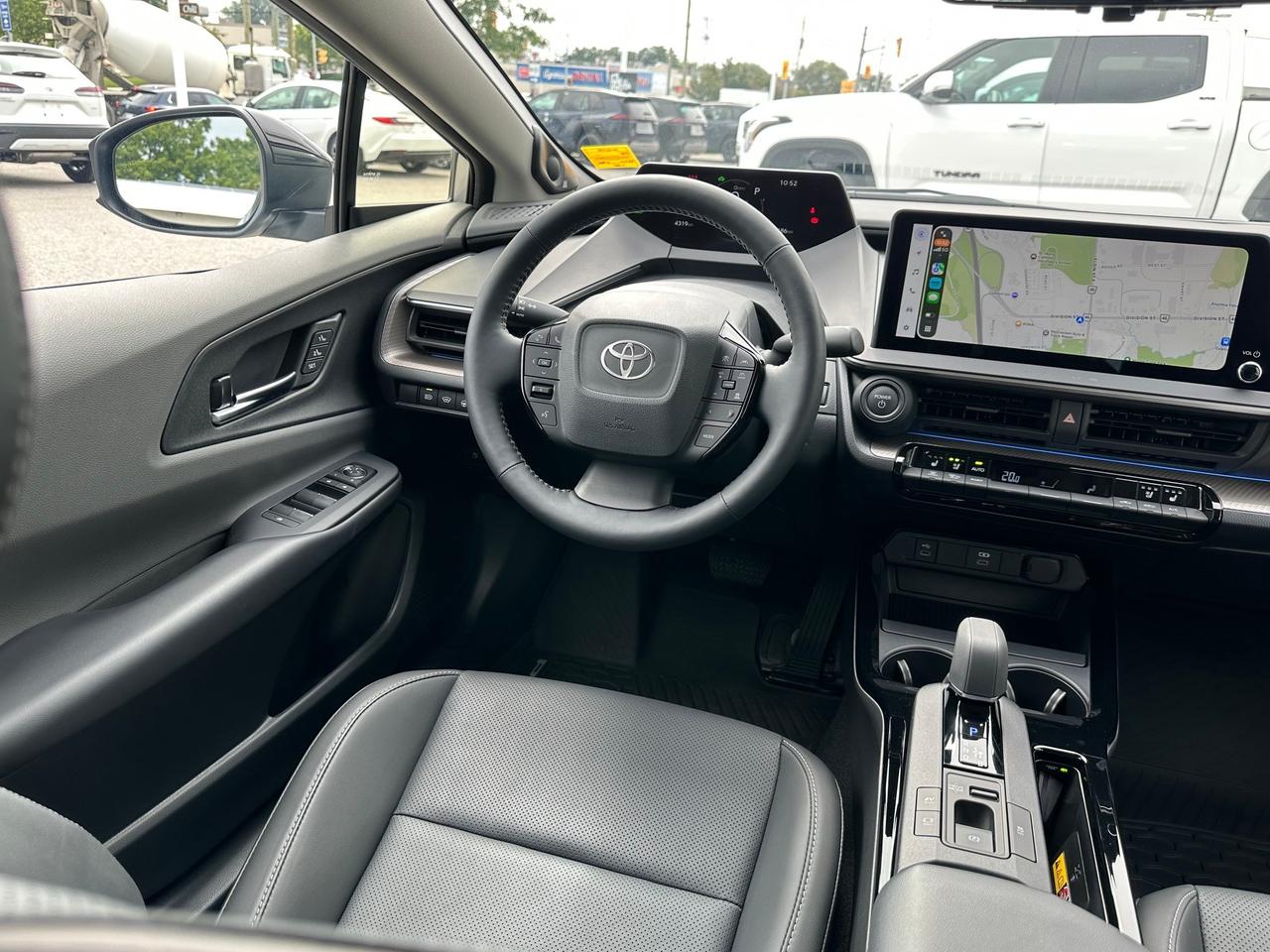 2025 Toyota Prius Limited LIMITED+ONLY 4,318 KMS! Photo