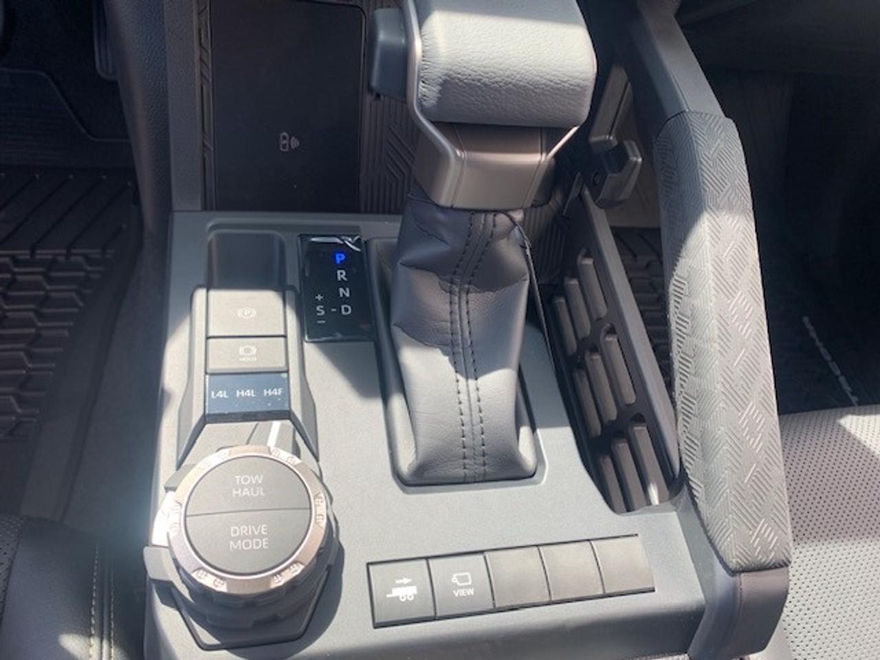 2026 Toyota TACOMA HYBRID power running boards and more! Photo