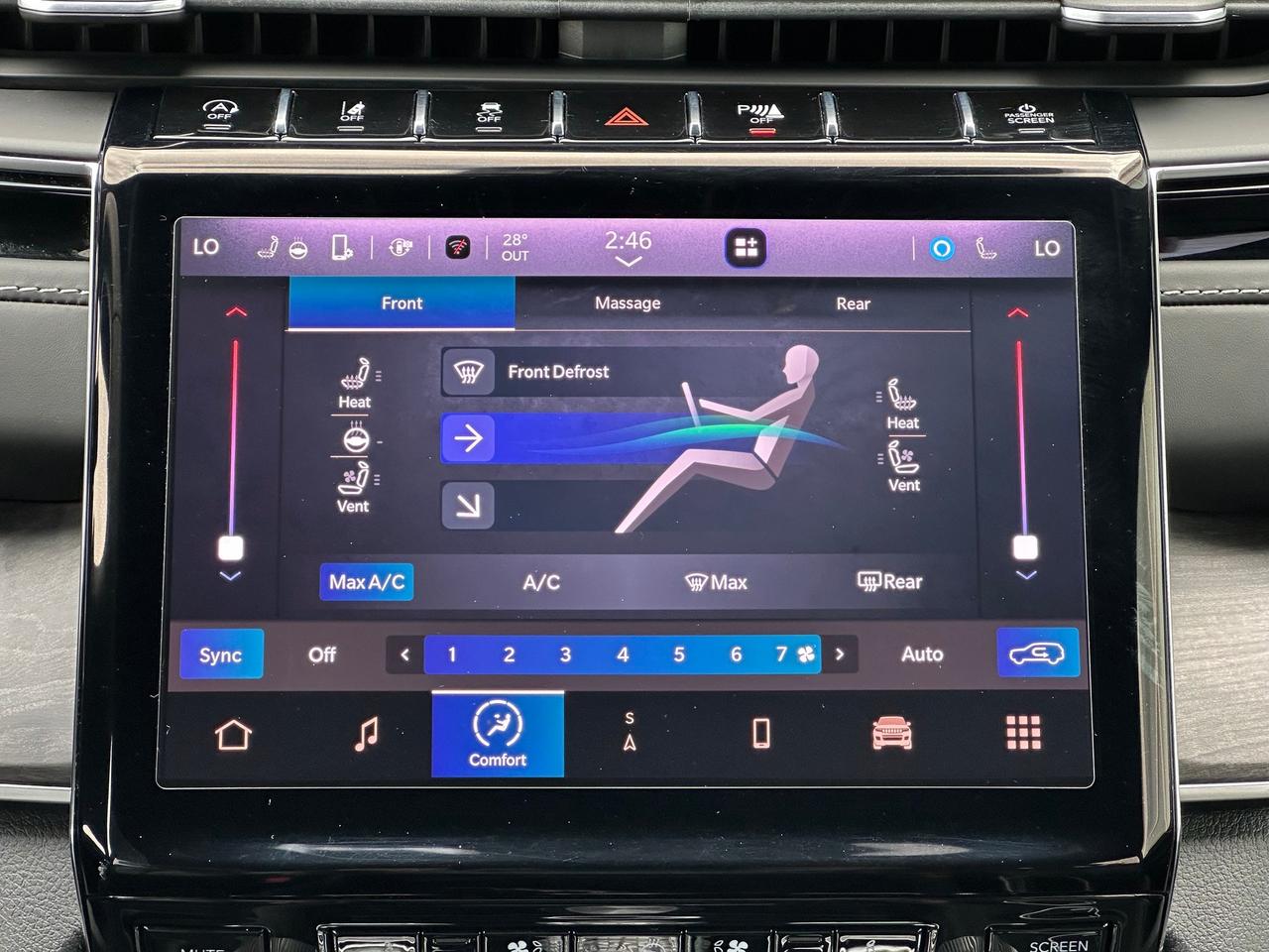2022 Jeep Grand Cherokee Overland OVERLAND-HUD+MASSAGE SEATS+MORE! Photo
