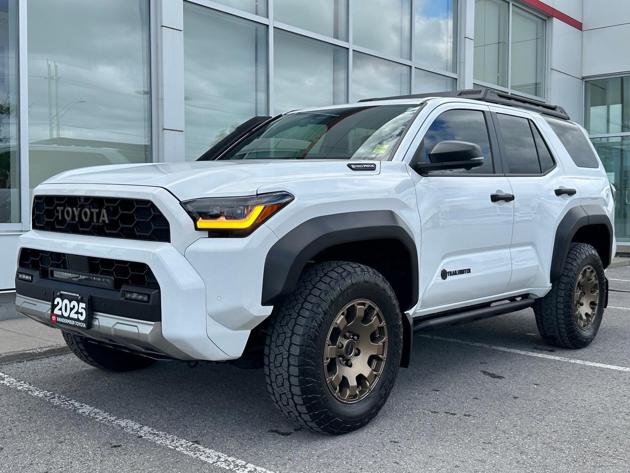 2025 Toyota 4Runner Hybrid TRAILHUNTER! Photo