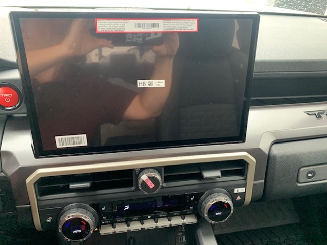 2026 Toyota TACOMA HYBRID Off Road Premium Hybrid Photo