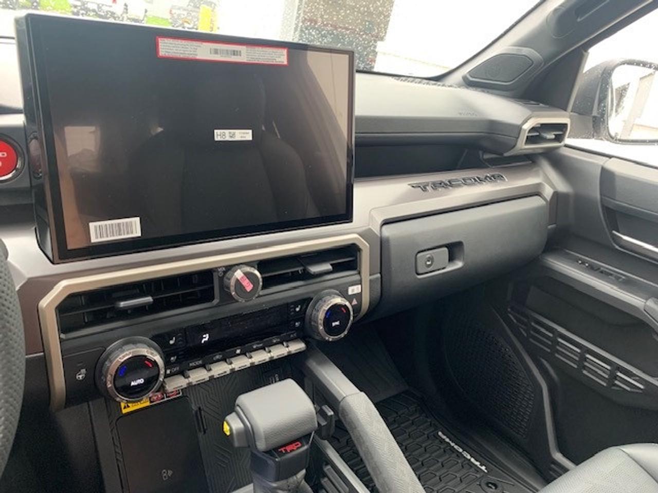 2026 Toyota TACOMA HYBRID Off Road Premium Hybrid Photo