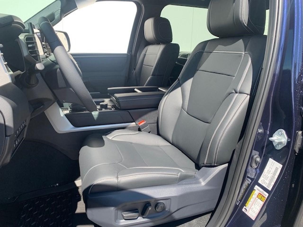 2026 Toyota Tundra Limited Leather+HUGE SCREEN+long box Photo