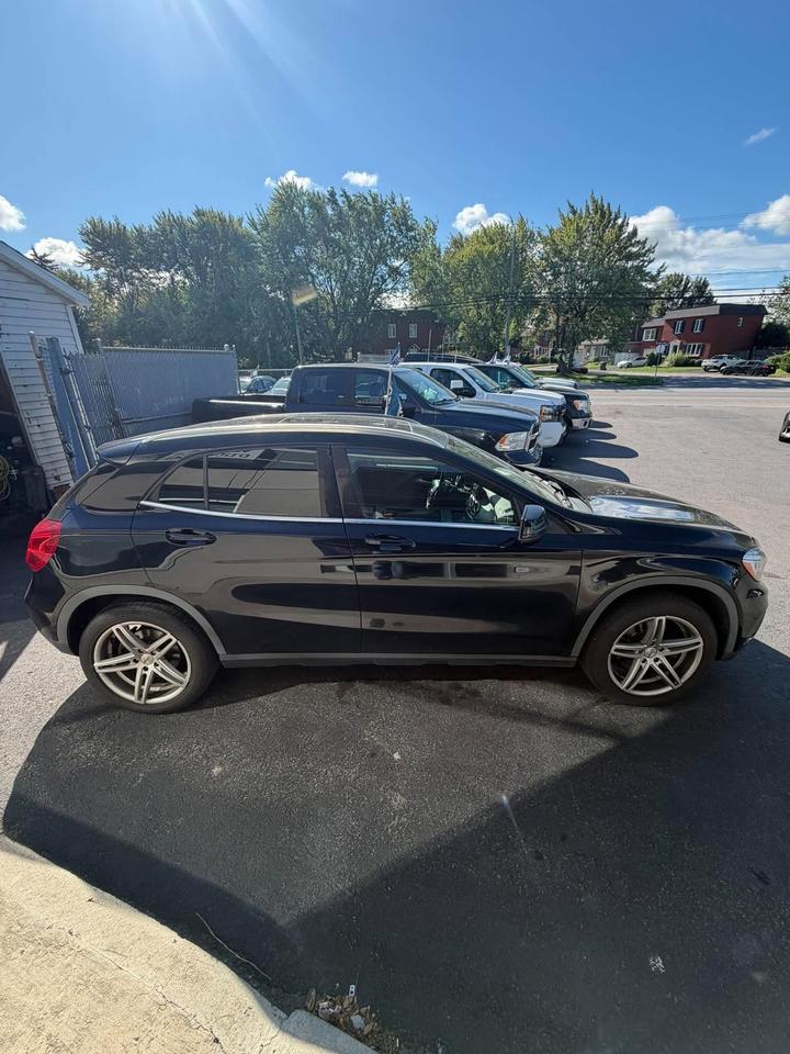 2015 Mercedes-Benz GLA