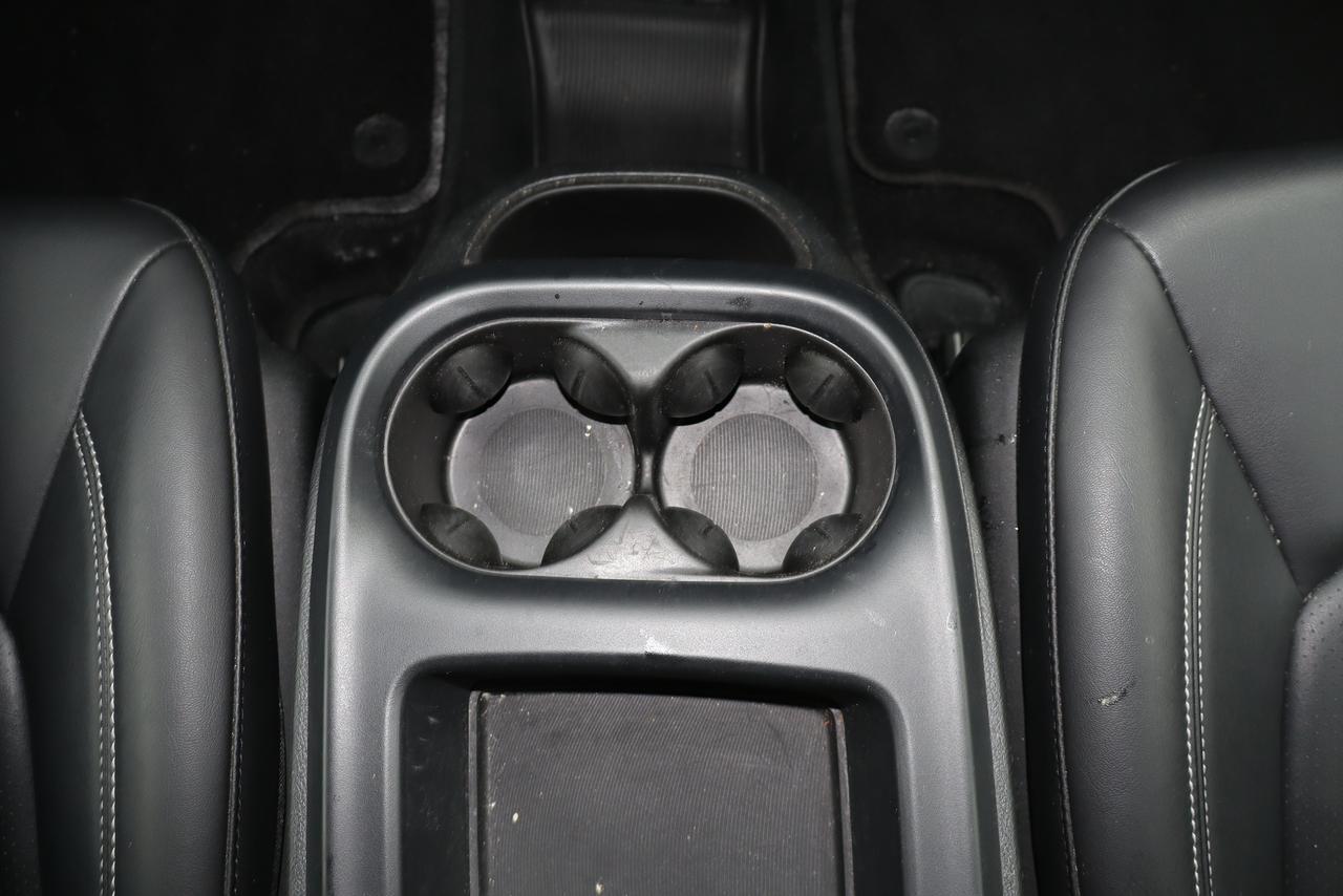 2025 Chrysler Pacifica Select FWD Photo