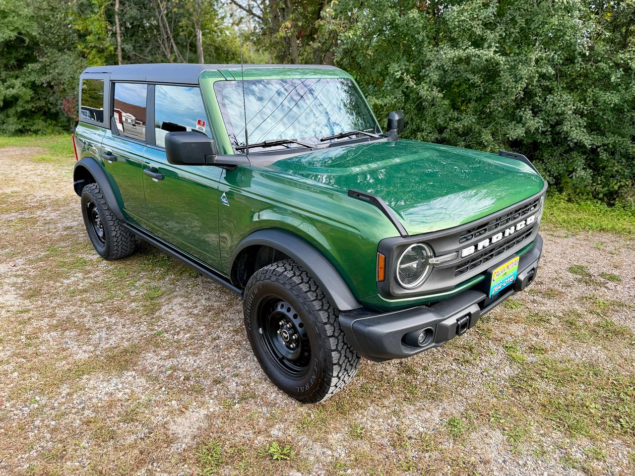 2023 Ford Bronco Black Diamond 4WD | Dual Tops Hard Top + Soft