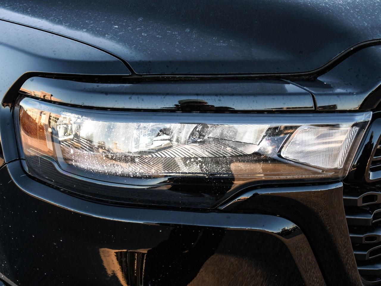 2027 RAM 1500  Photo