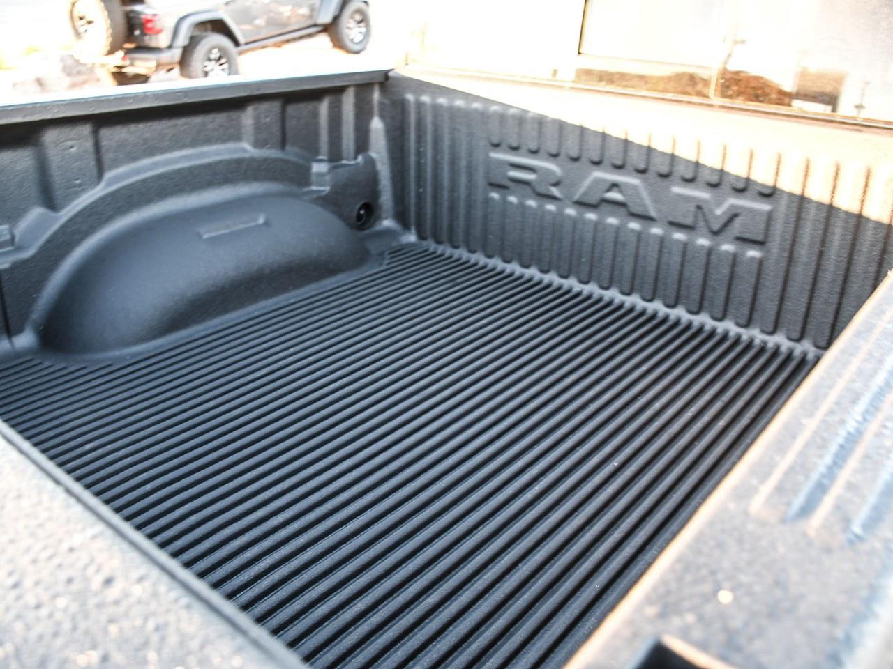 2027 RAM 1500  Photo