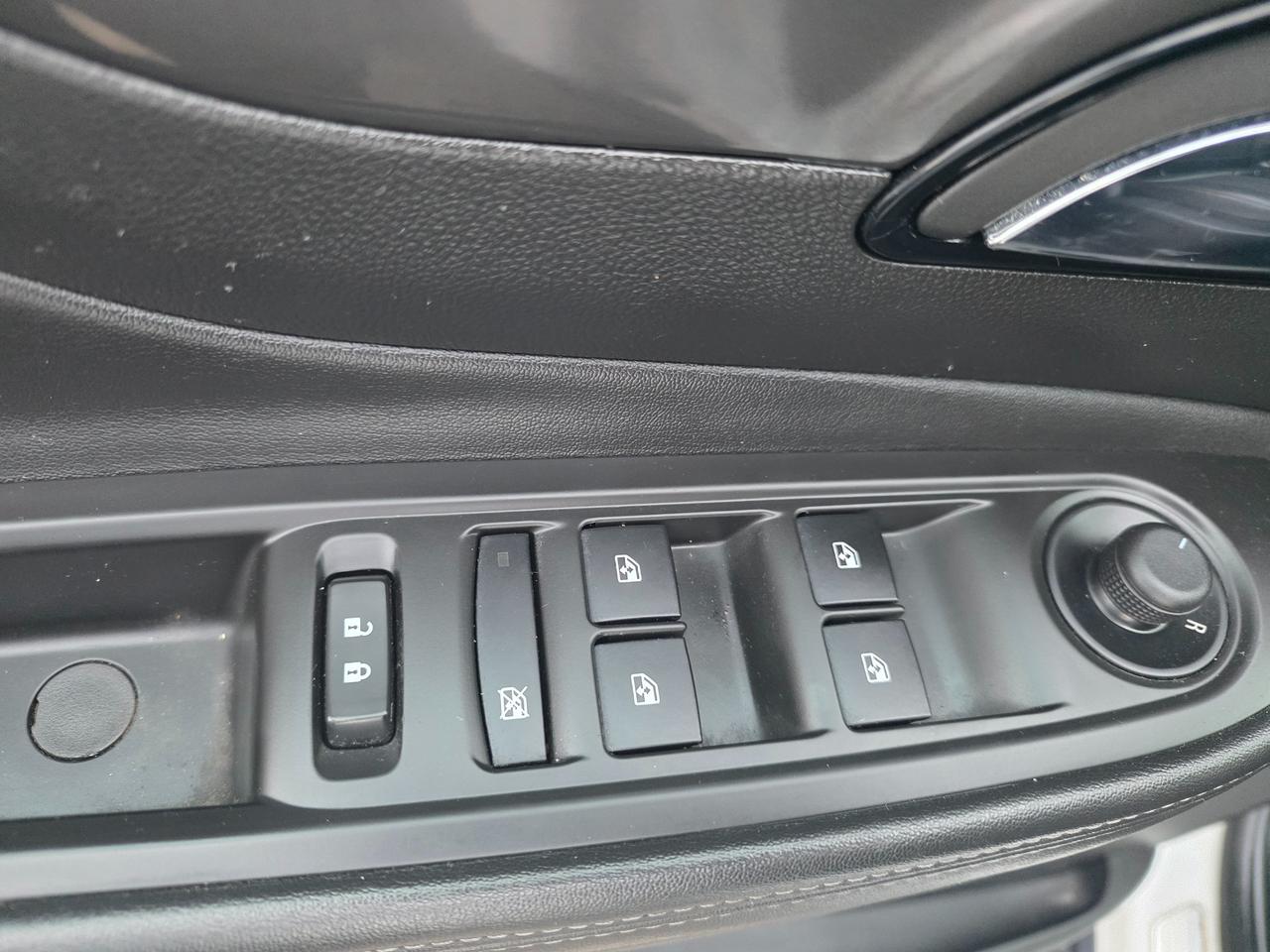 2017 Buick Encore Preferred Photo