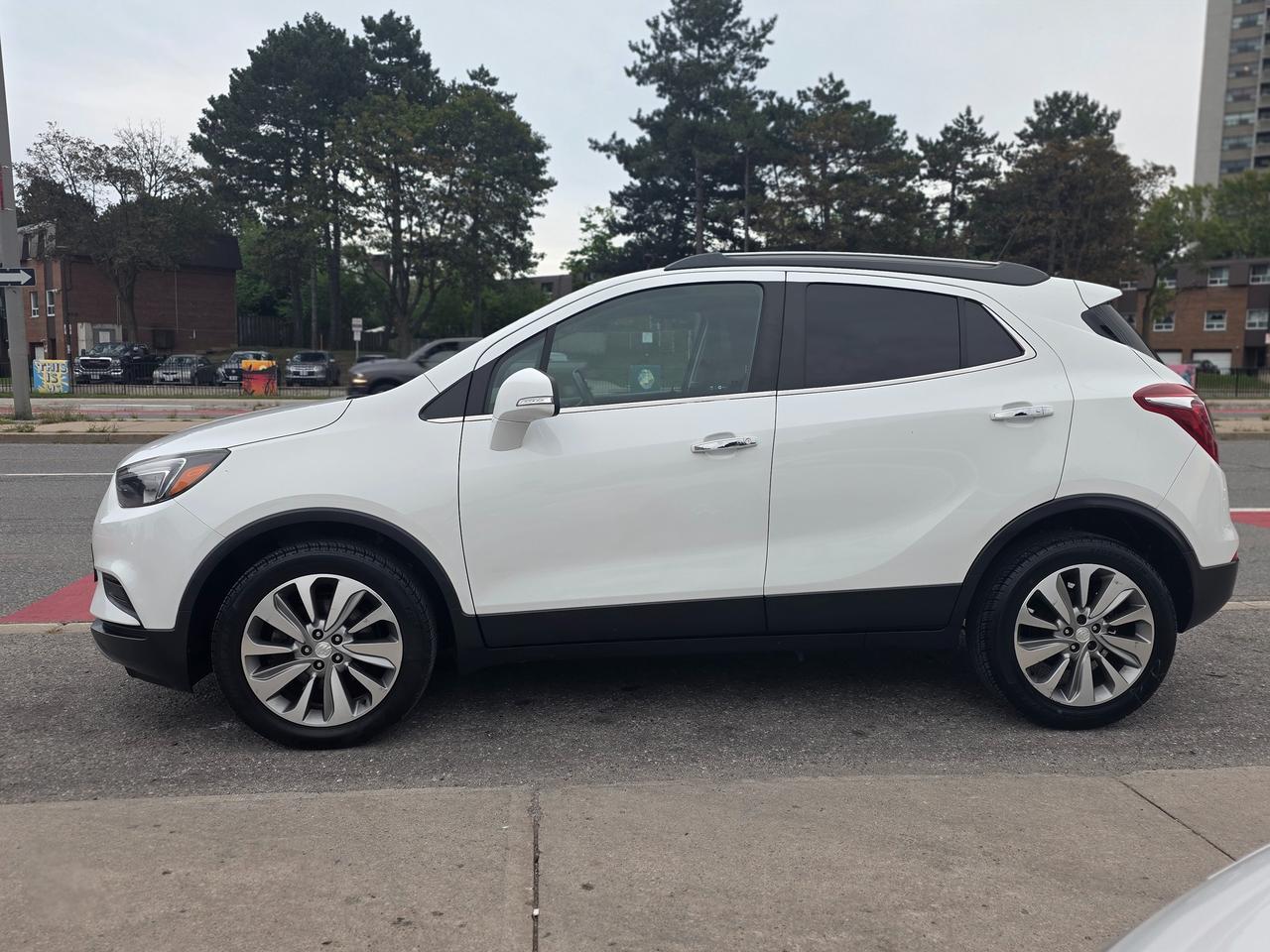 2017 Buick Encore Preferred Photo3