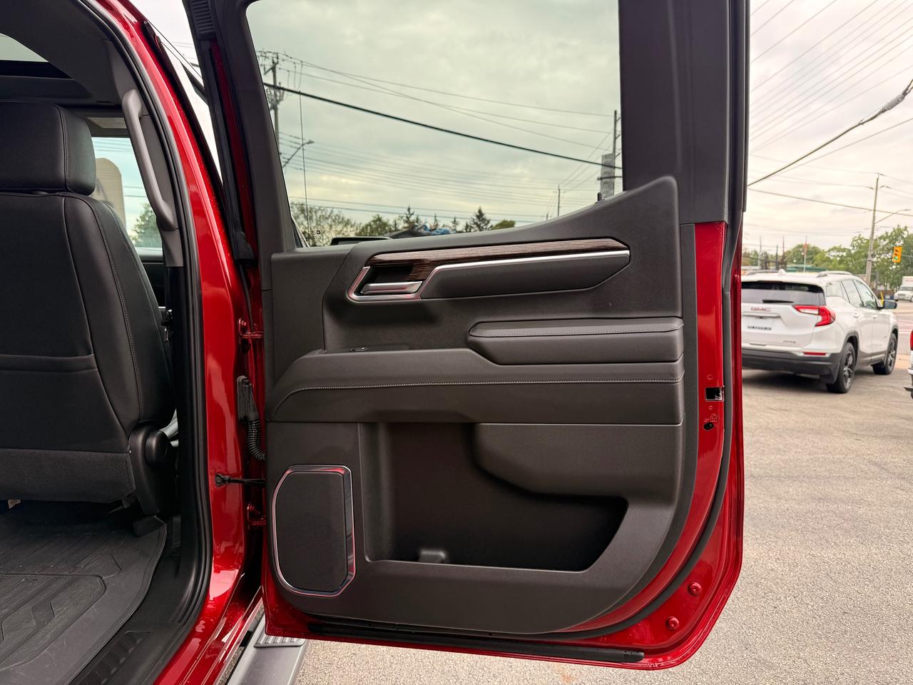 2024 GMC Sierra 1500 4WD Crew Cab 147" Elevation Photo