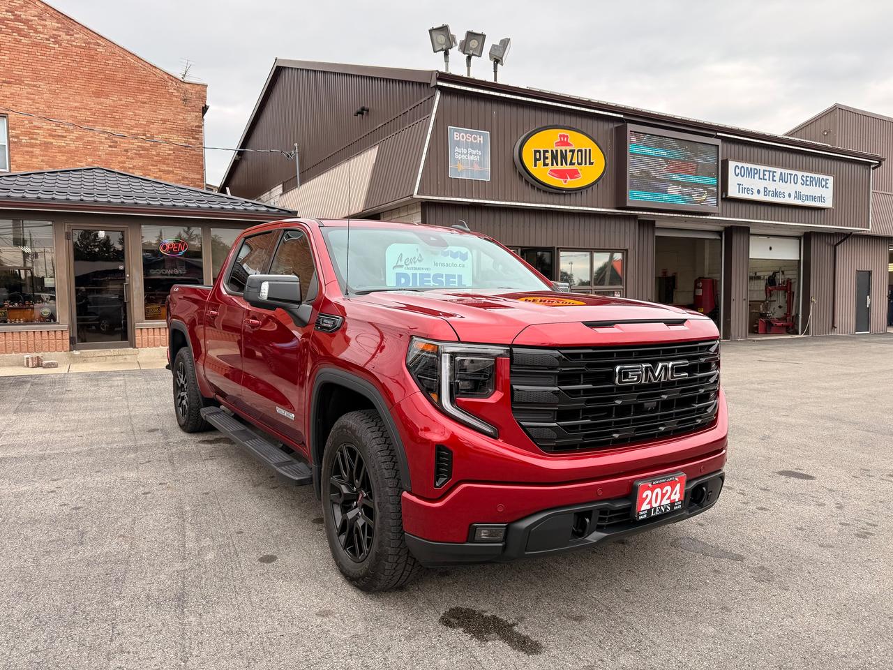 2024 GMC Sierra 1500 4WD Crew Cab 147" Elevation Photo2