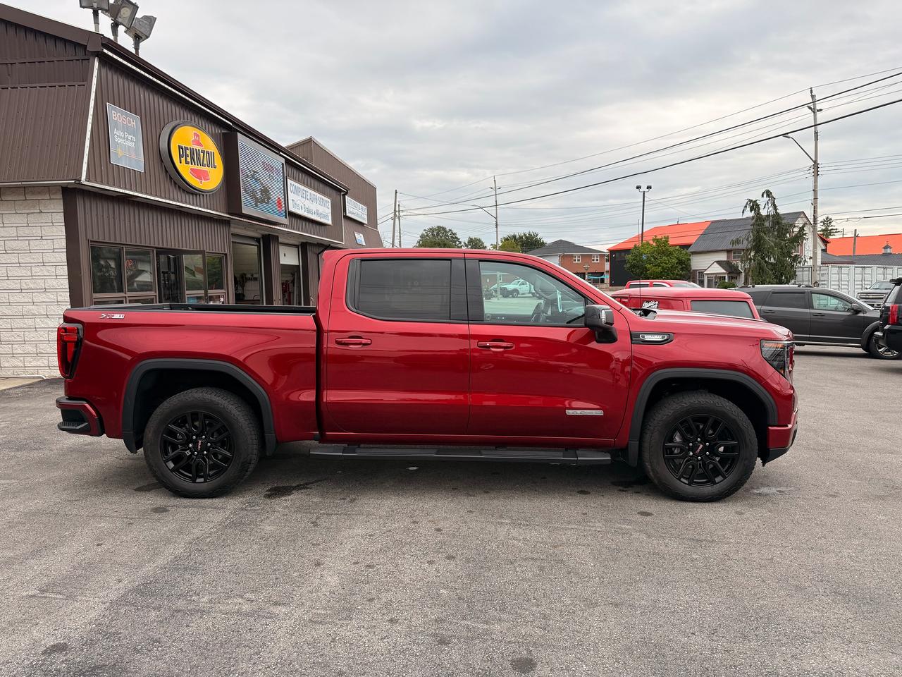 2024 GMC Sierra 1500 4WD Crew Cab 147" Elevation Photo4