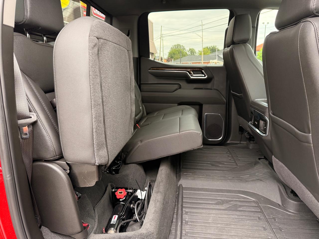 2024 GMC Sierra 1500 4WD Crew Cab 147" Elevation Photo