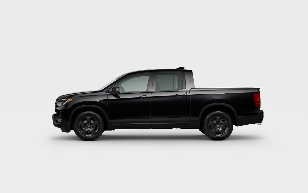 2026 Honda Ridgeline Black Edition Photo1