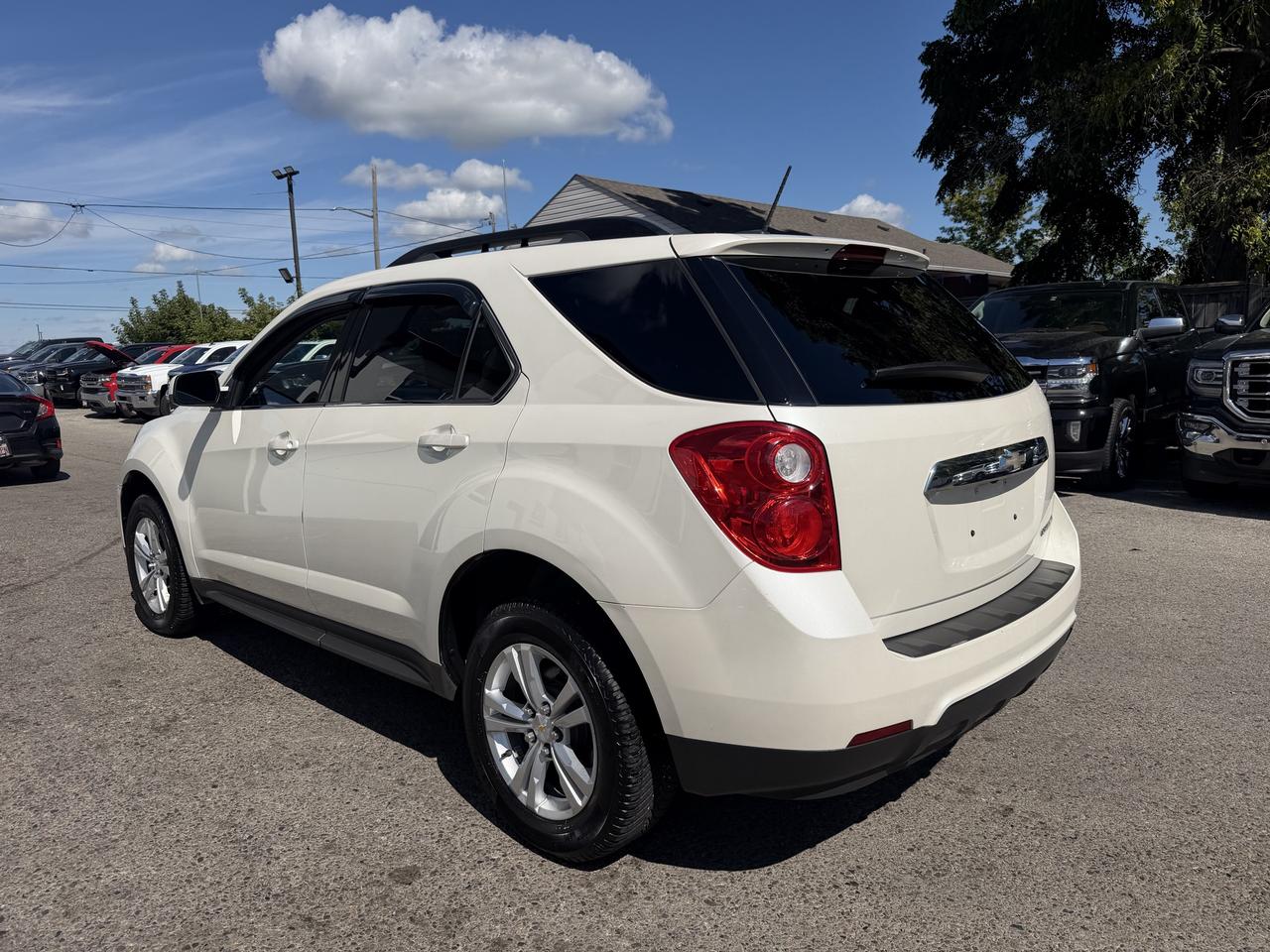 2015 Chevrolet Equinox LT | Clean CARFAX Photo