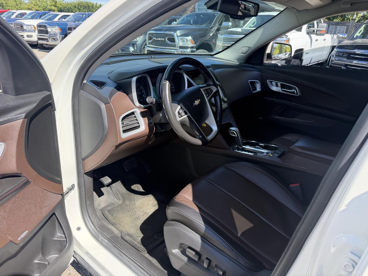 2015 Chevrolet Equinox LT | Clean CARFAX Photo