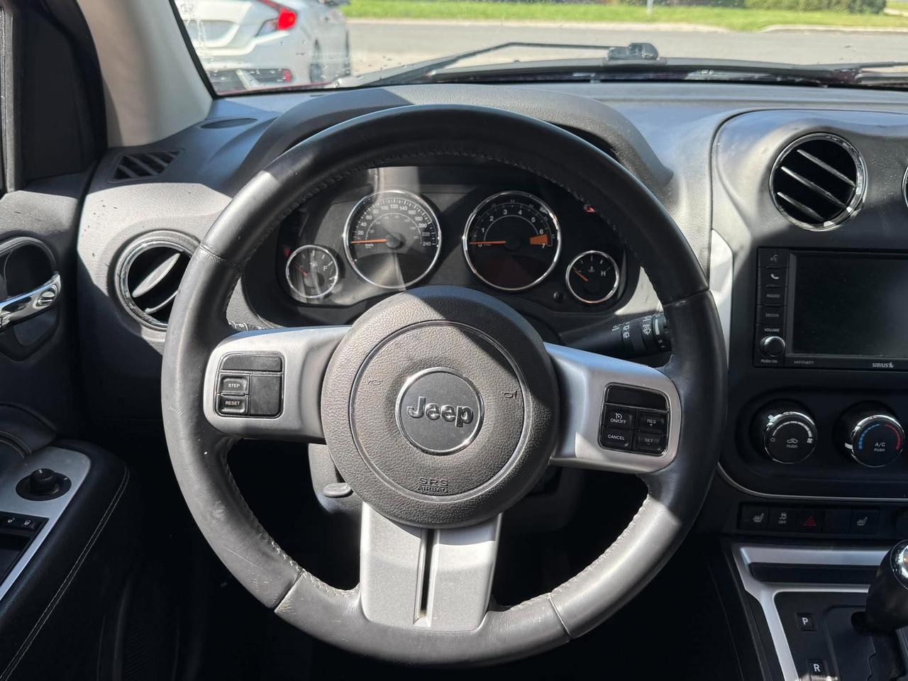 2016 Jeep Compass FWD 4DR HIGH ALTITUDE Photo