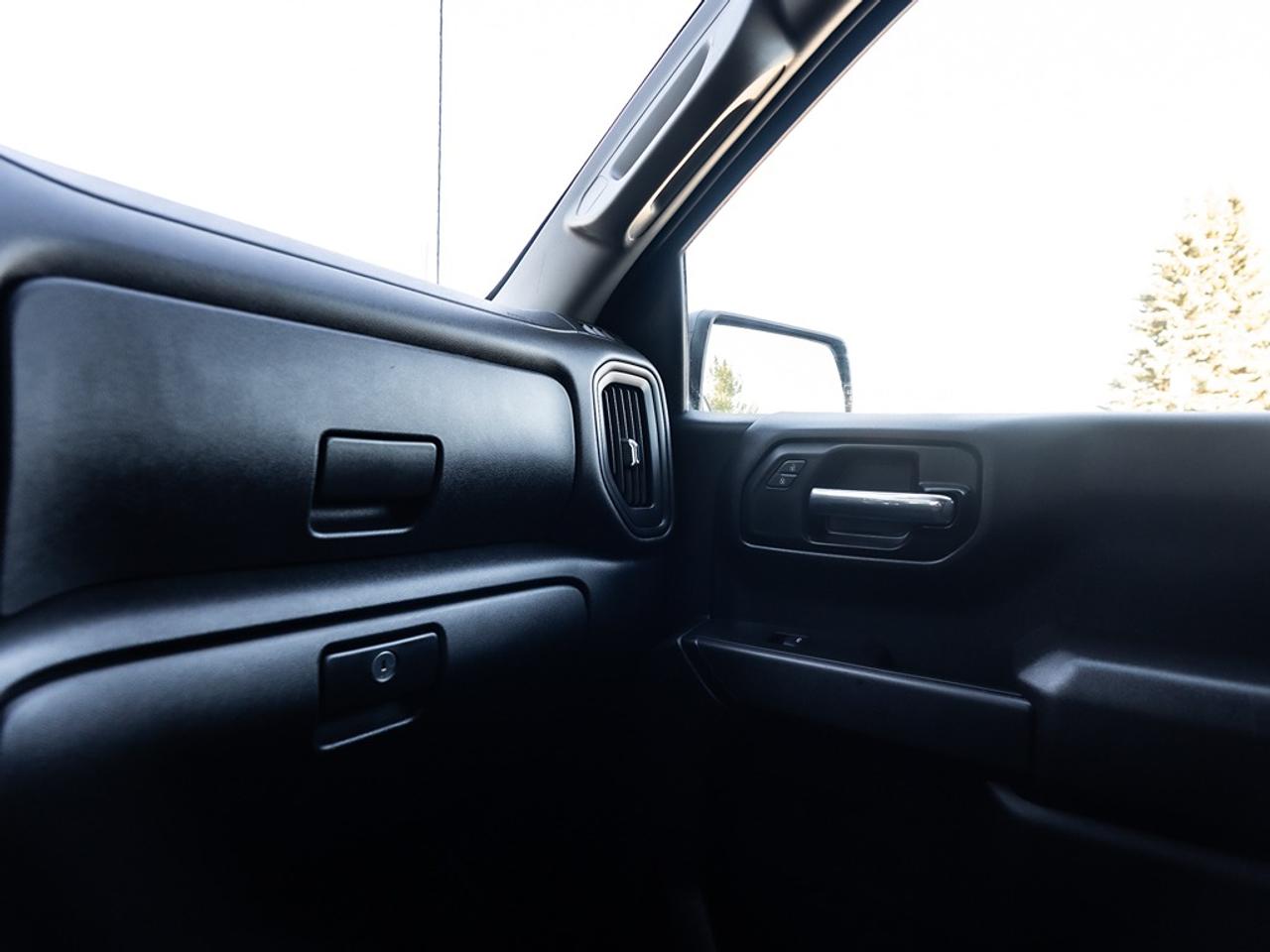 2024 GMC Sierra 1500 4WD Crew Cab Photo34