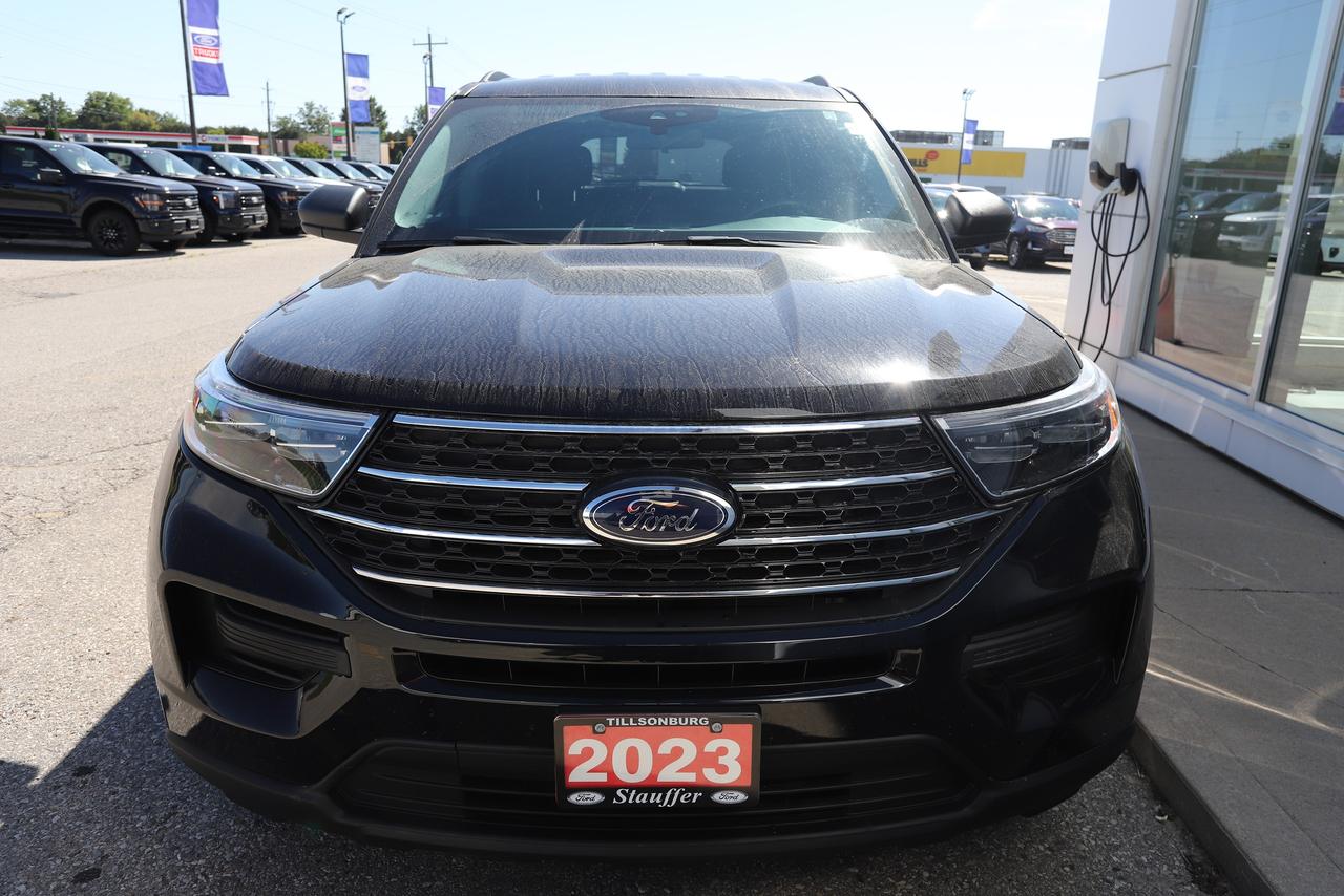 2023 Ford Explorer XLT 4WD Photo